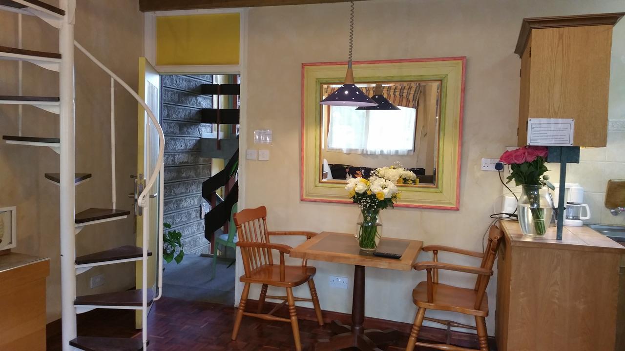 Woodmere Grand Hotel & Serviced Apartments Nairobi Exteriör bild