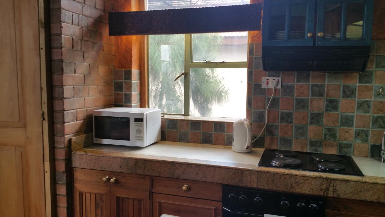 Woodmere Grand Hotel & Serviced Apartments Nairobi Exteriör bild