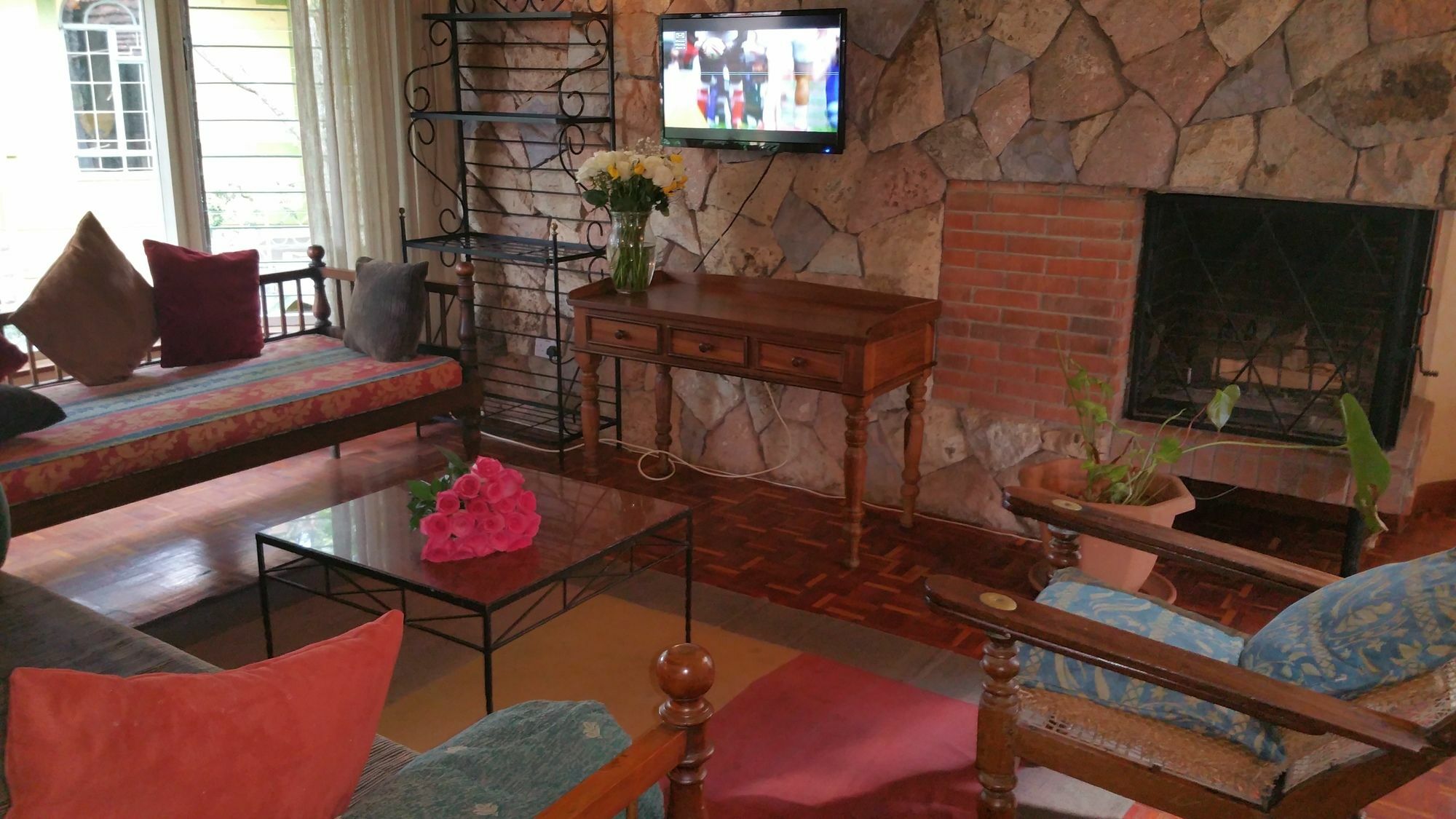 Woodmere Grand Hotel & Serviced Apartments Nairobi Exteriör bild