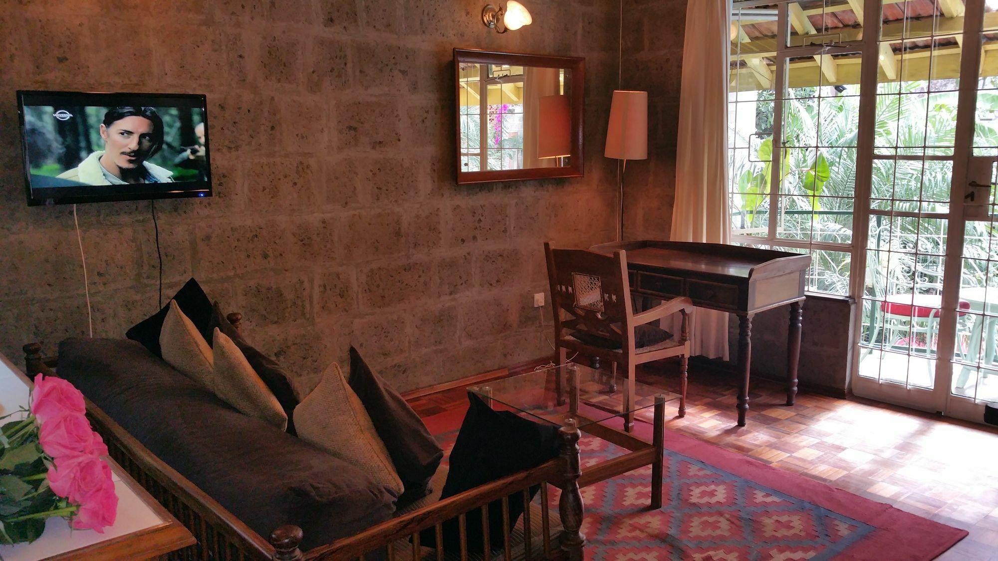 Woodmere Grand Hotel & Serviced Apartments Nairobi Exteriör bild