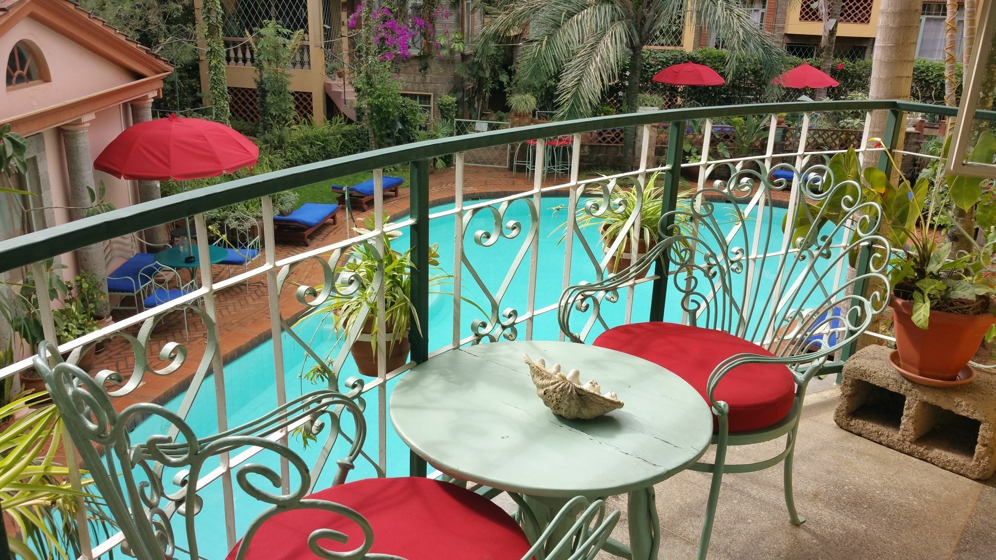Woodmere Grand Hotel & Serviced Apartments Nairobi Exteriör bild